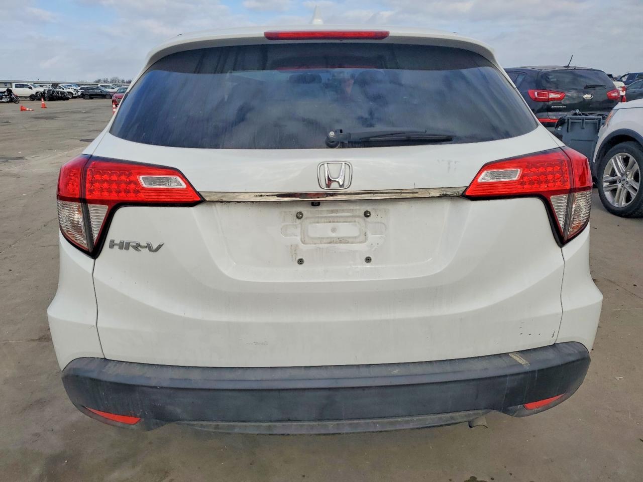 2019 HONDA HR-V LX photo 6