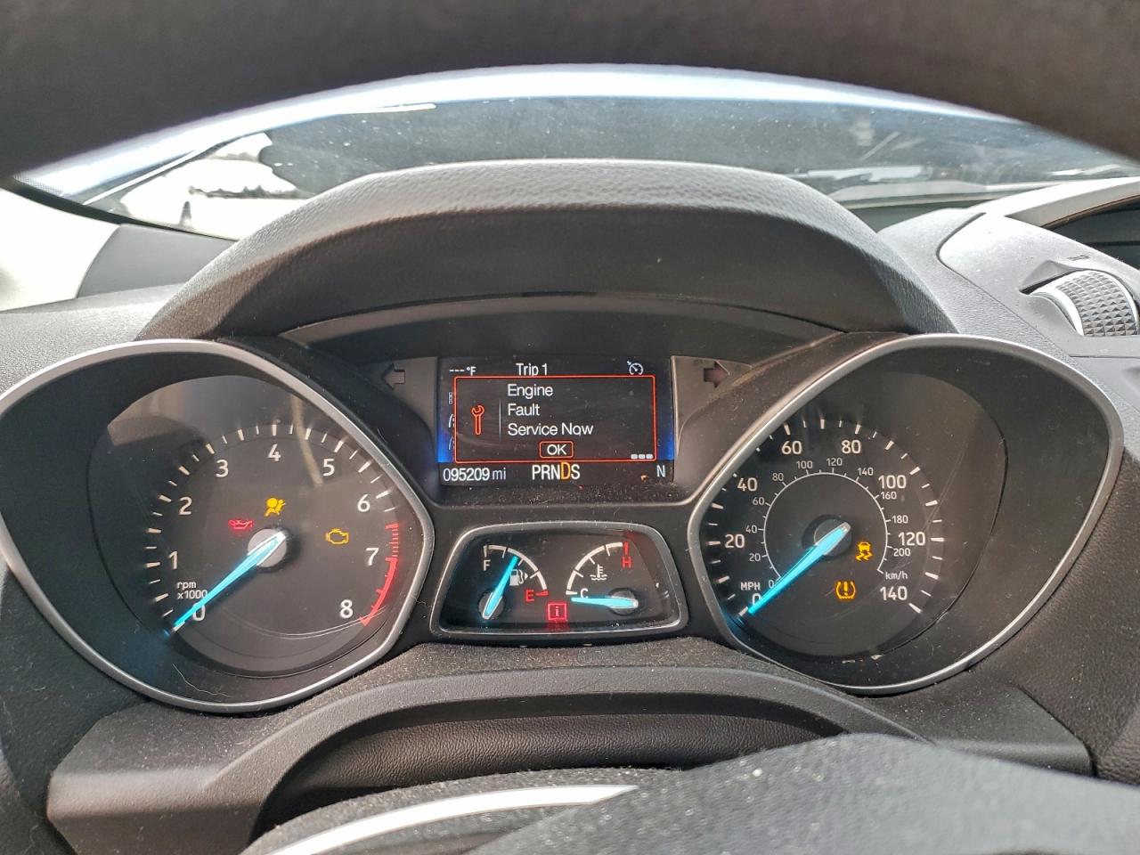 2017 FORD ESCAPE SE photo 17
