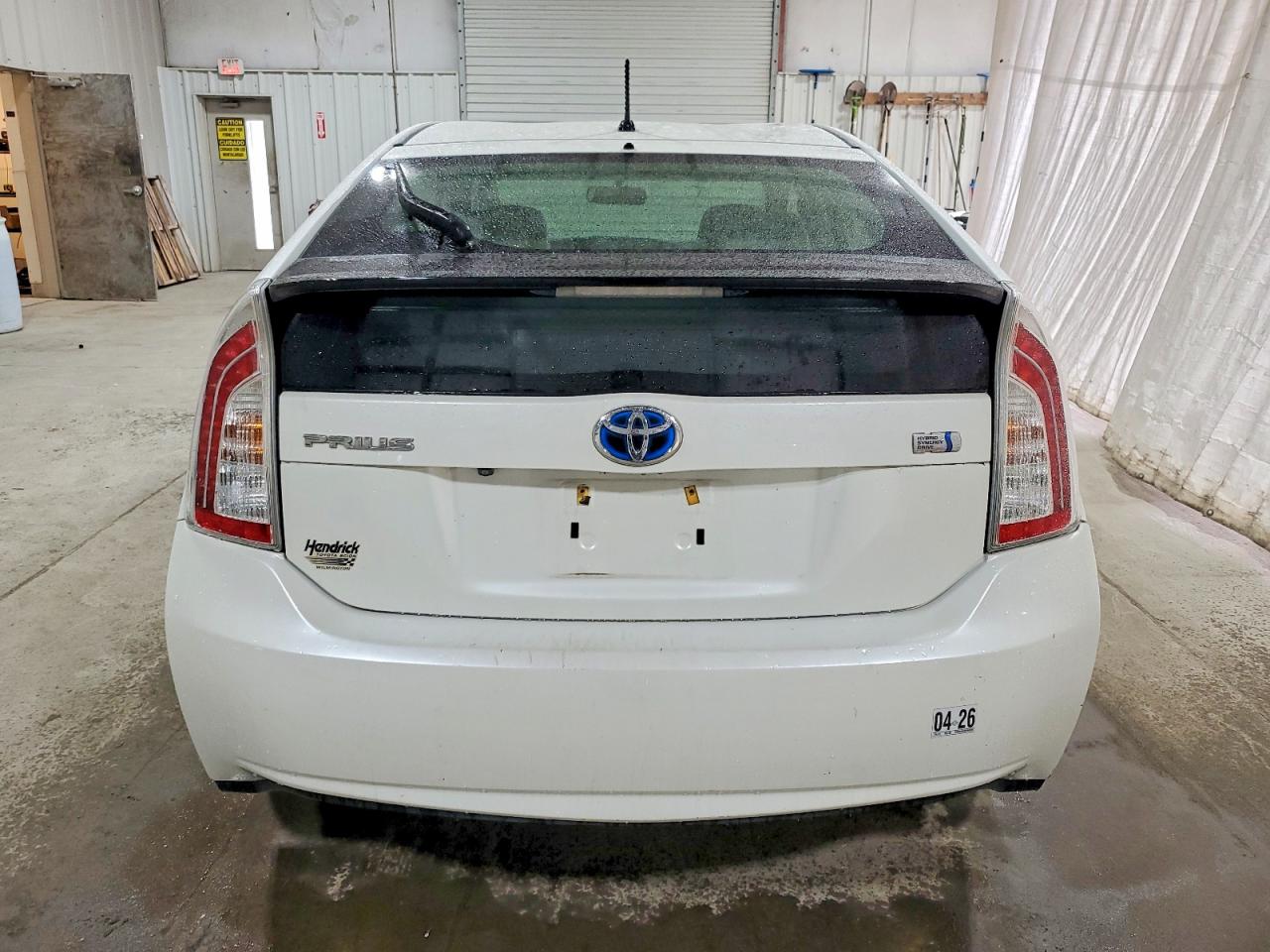 2015 TOYOTA PRIUS TWO photo 6