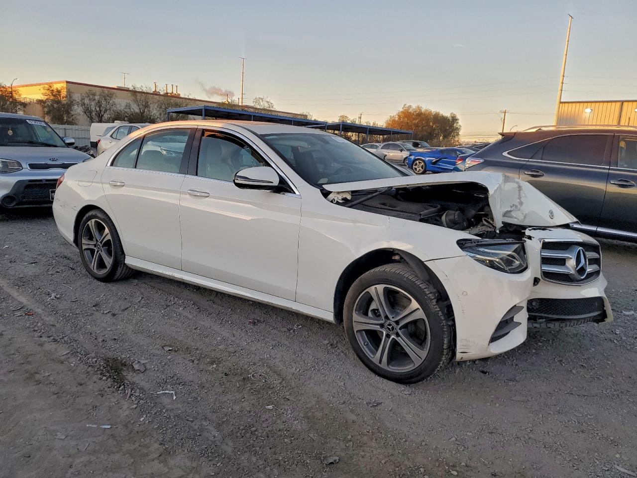 2018 MERCEDES-BENZ E 300 photo 7