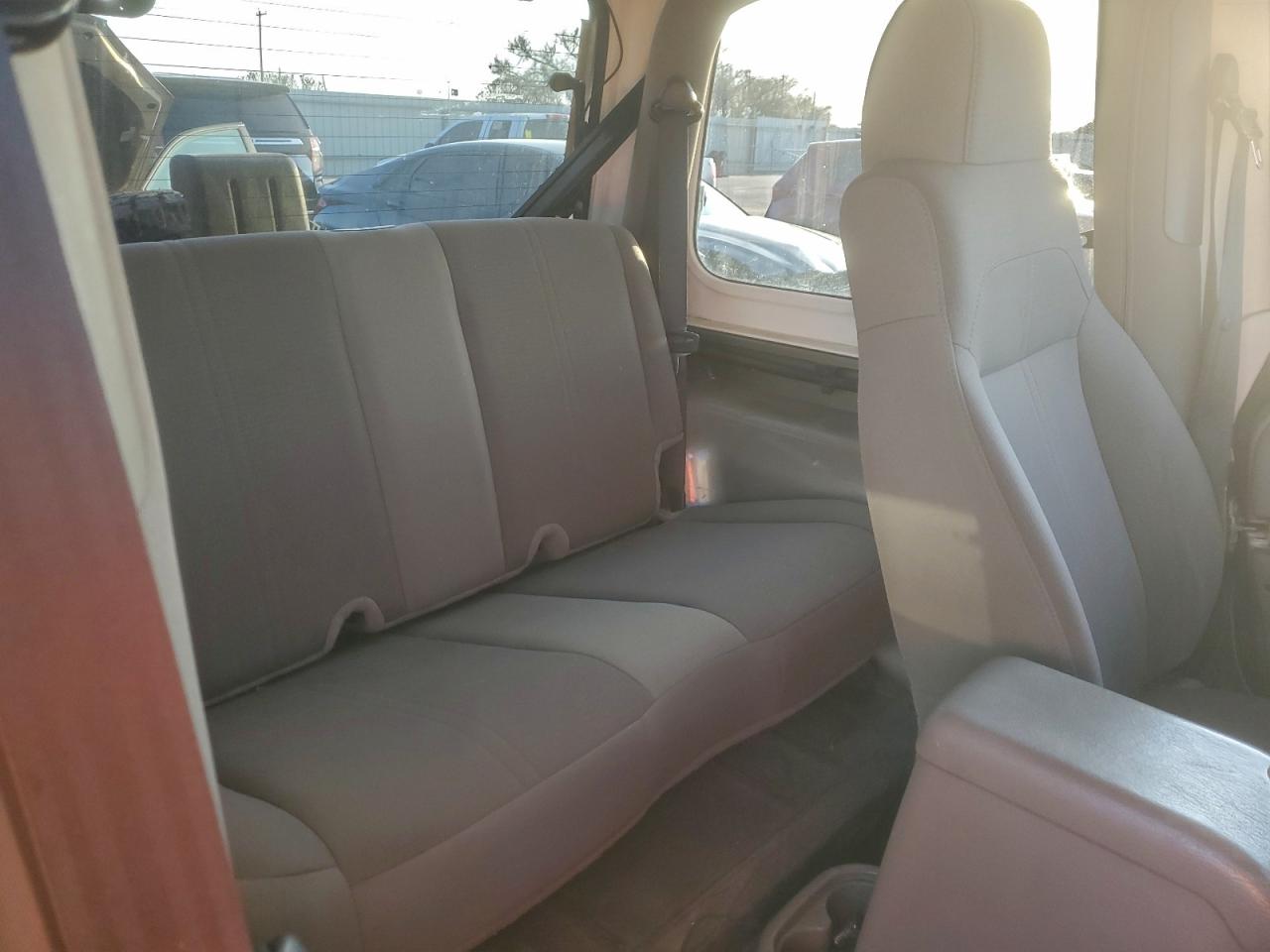 2004 JEEP WRANGLER / TJ SAHARA photo 19