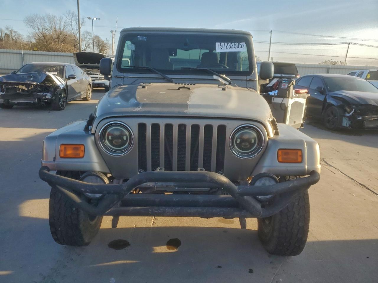 2004 JEEP WRANGLER / TJ SAHARA photo 9