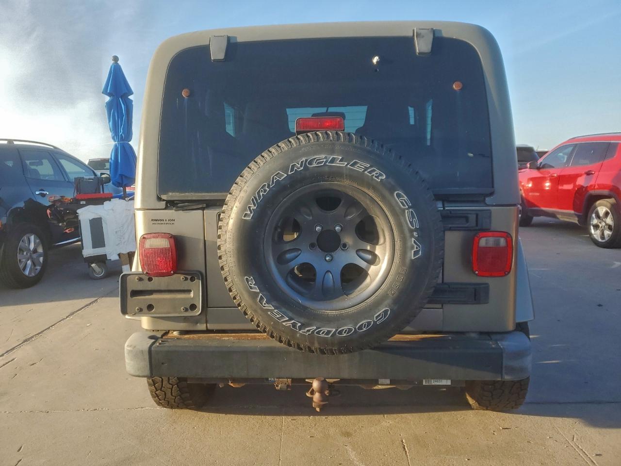 2004 JEEP WRANGLER / TJ SAHARA photo 11