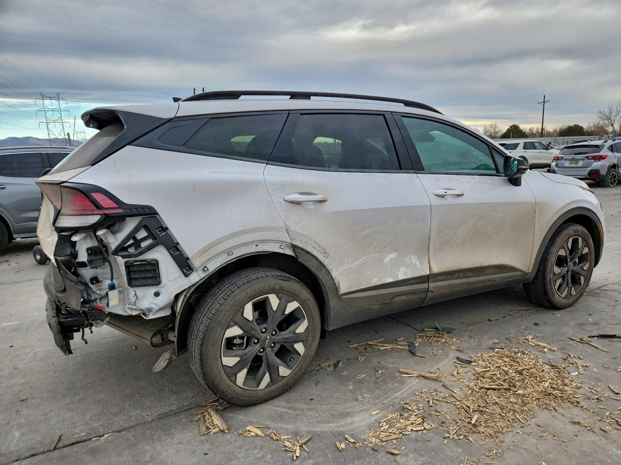 2023 KIA SPORTAGE X LINE photo 5