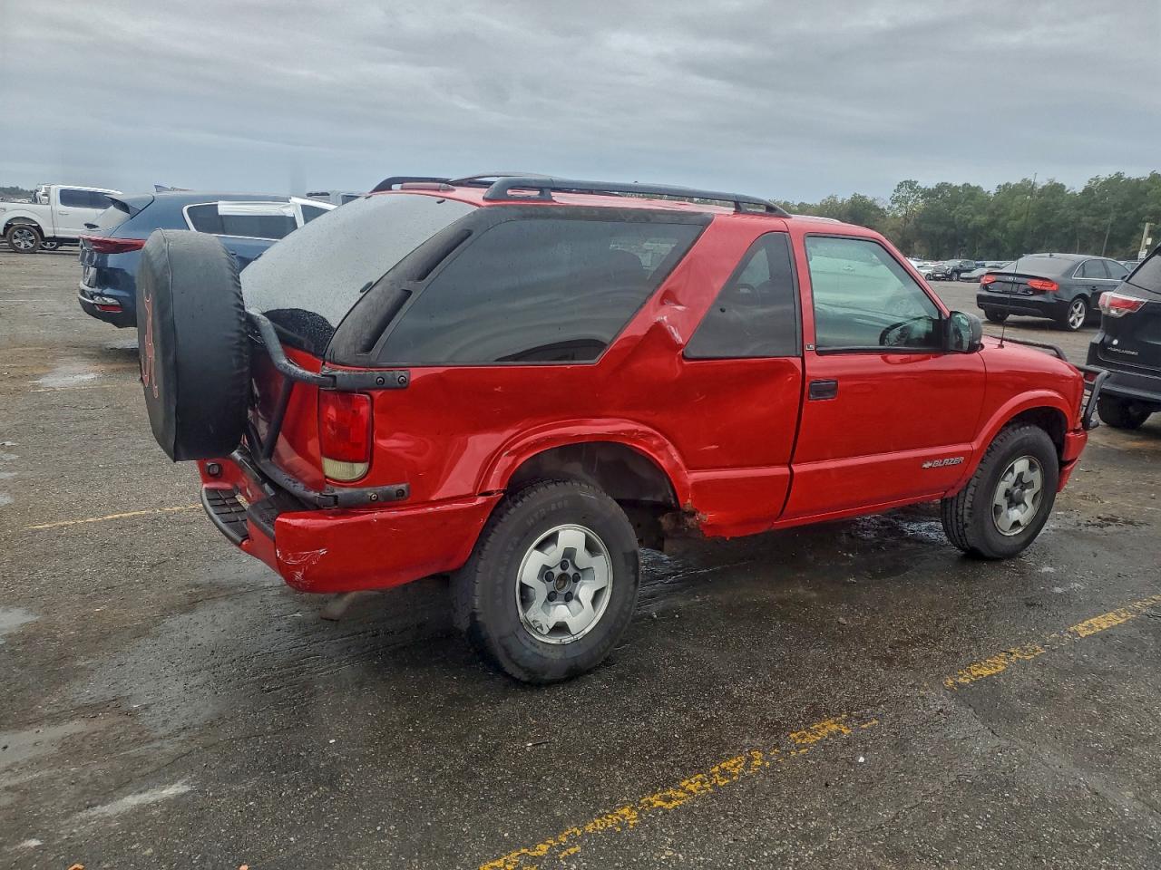 2002 CHEVROLET BLAZER photo 3