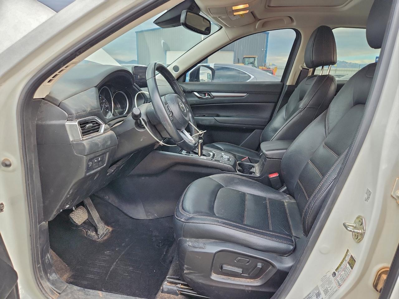 2021 MAZDA CX-5 TOURING photo 13