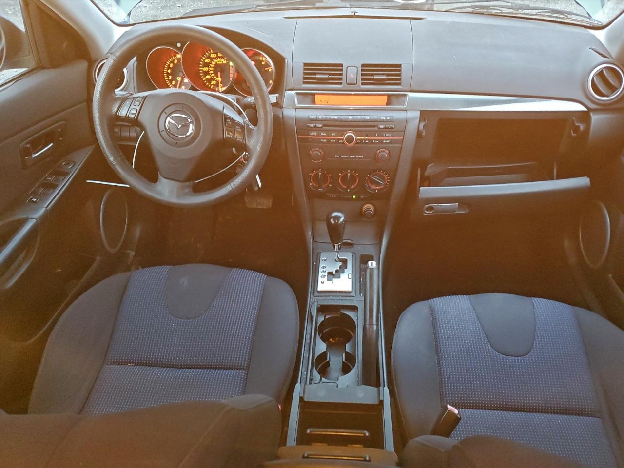 2005 MAZDA 3 HATCHBACK photo 15