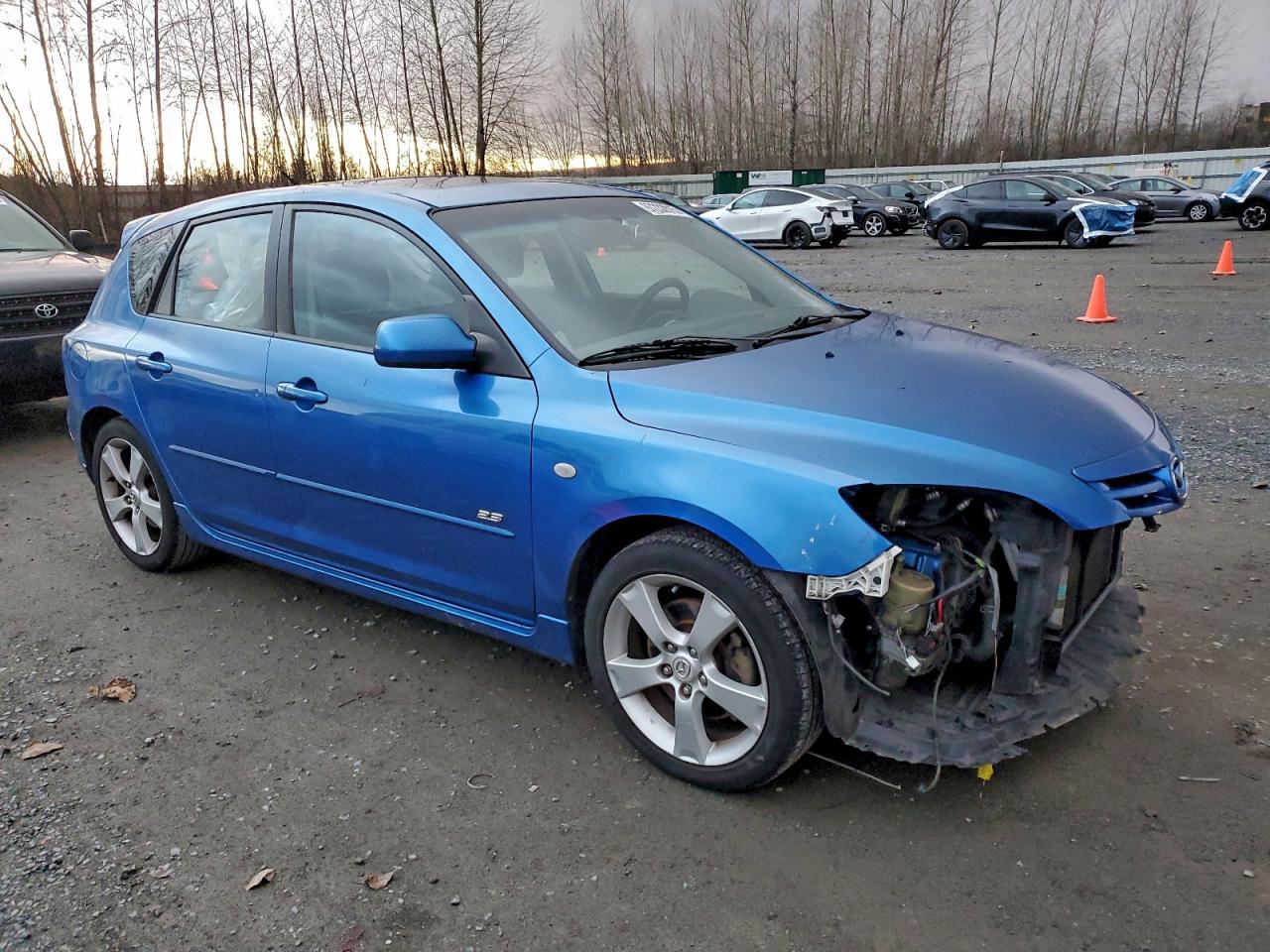 2005 MAZDA 3 HATCHBACK photo 7