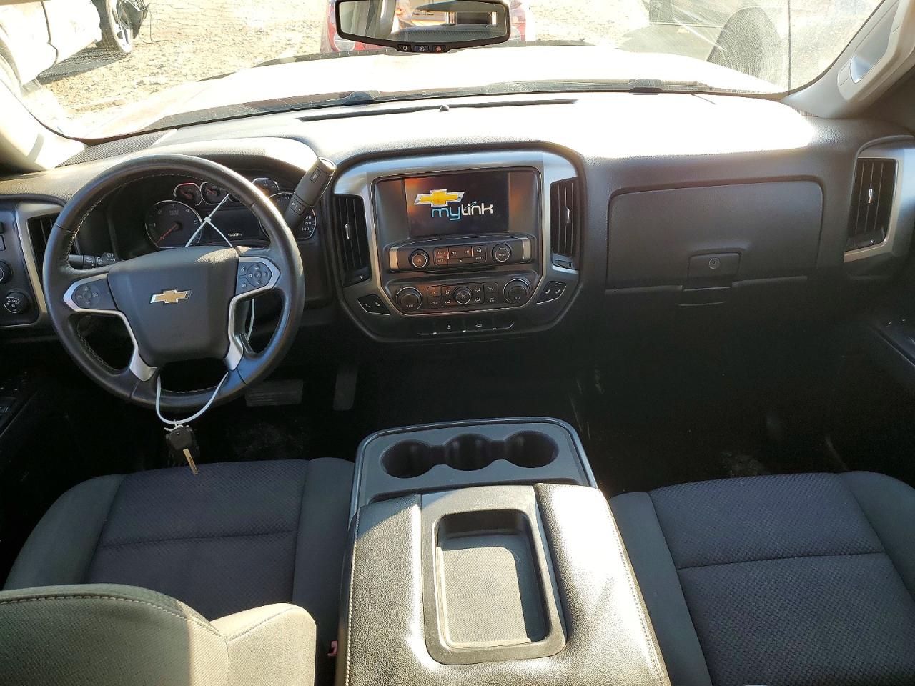 2015 CHEVROLET SILVERADO K1500 LT photo 8