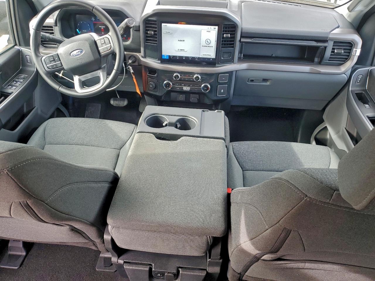 2025 FORD F150 XLT photo 15