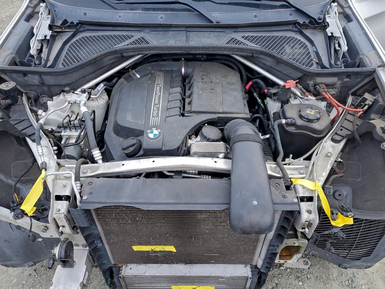 2015 BMW X6 XDRIVE35I photo 23