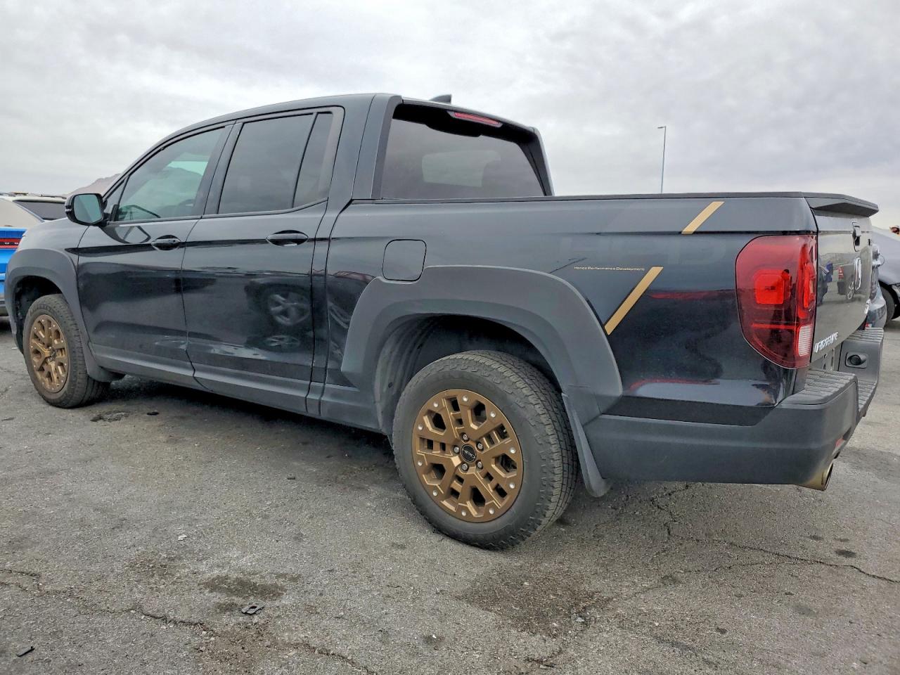 2021 HONDA RIDGELINE SPORT photo 4