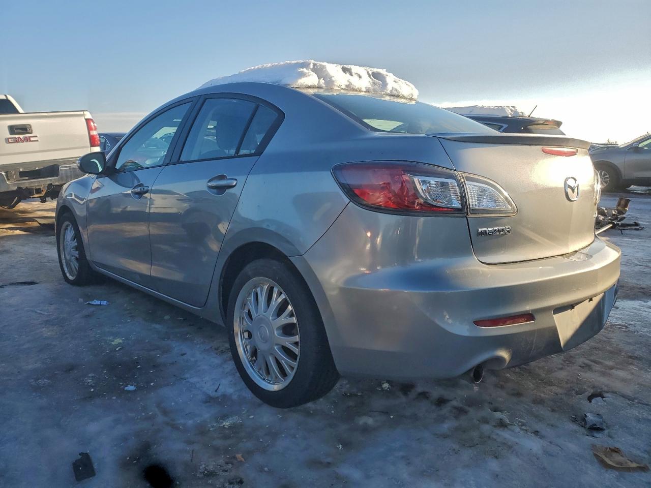 2010 MAZDA 3 S photo 4