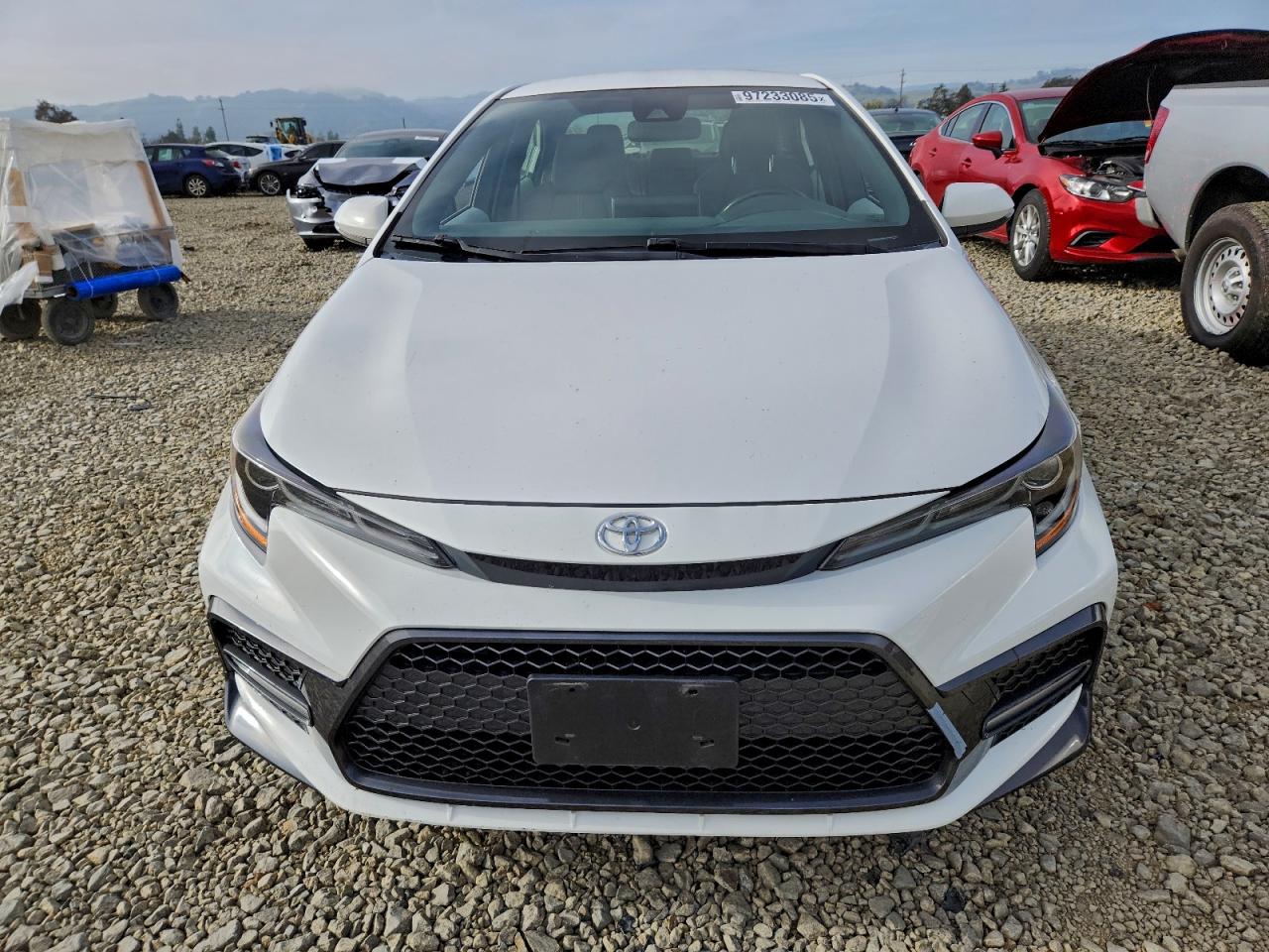 2020 TOYOTA COROLLA SE photo 9