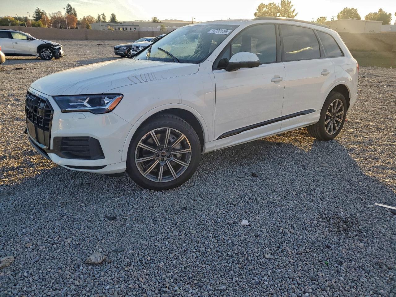 2022 AUDI Q7