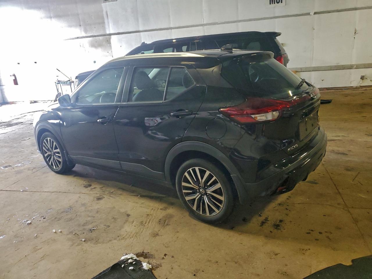 2021 NISSAN KICKS SV photo 3