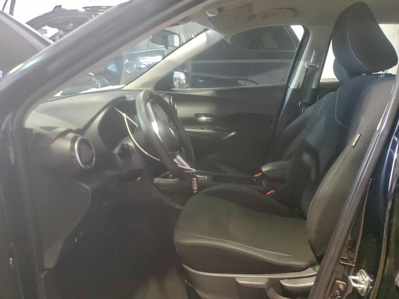 2021 NISSAN KICKS SV photo 13