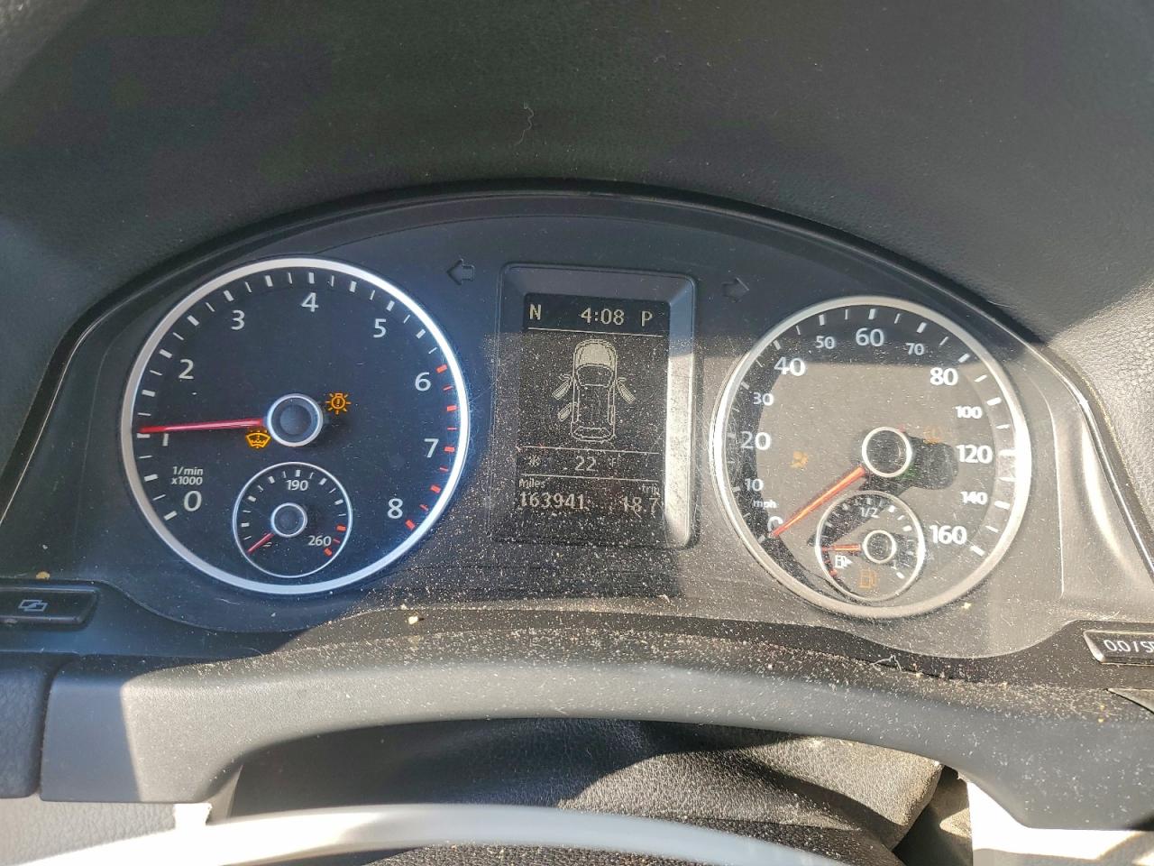 2012 VOLKSWAGEN TIGUAN S photo 17