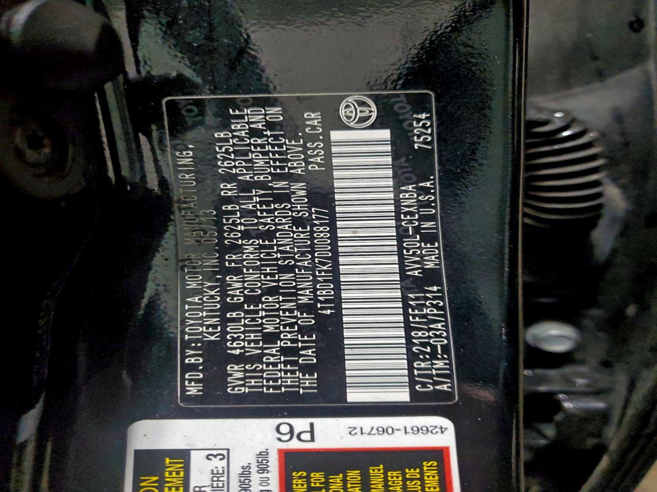 2013 TOYOTA CAMRY HYBRID photo 13