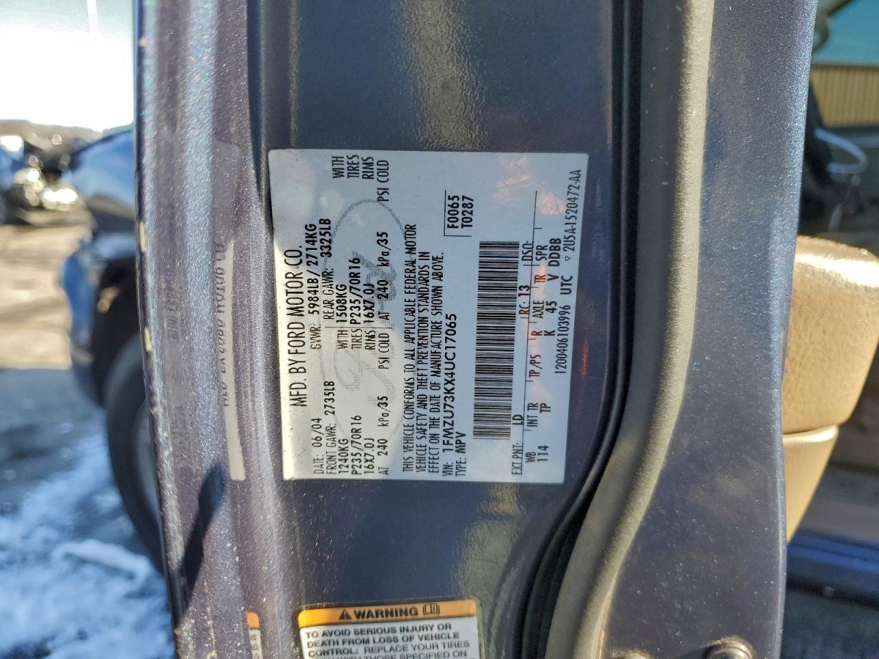 2004 FORD EXPLORER XLT photo 25