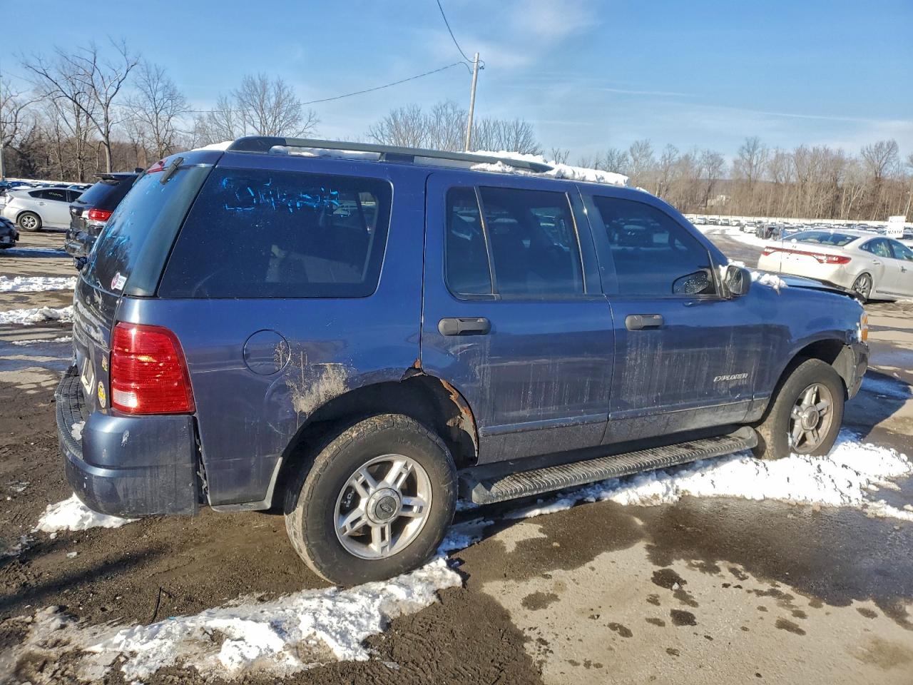 2004 FORD EXPLORER XLT photo 5