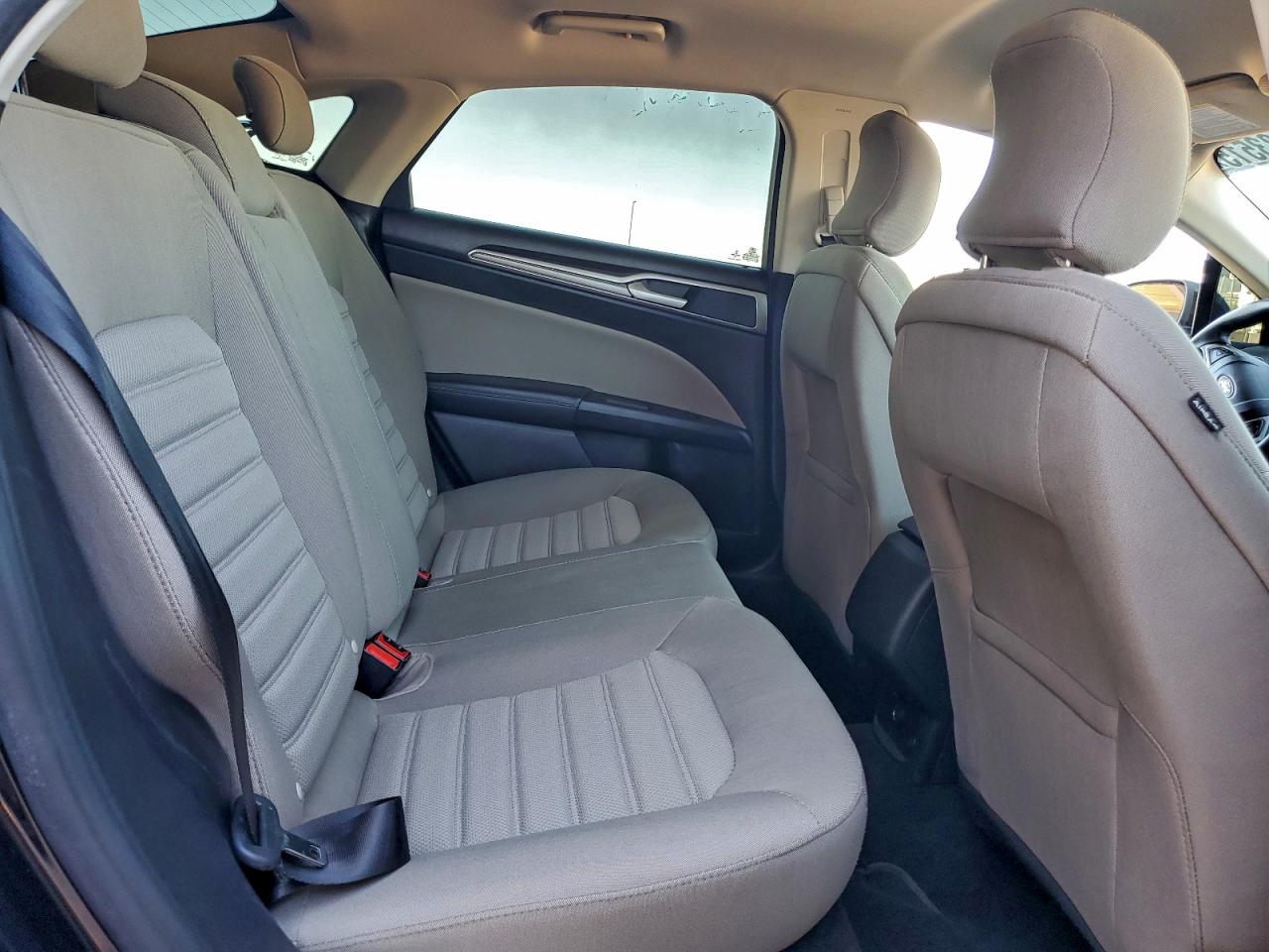 2019 FORD FUSION S photo 19