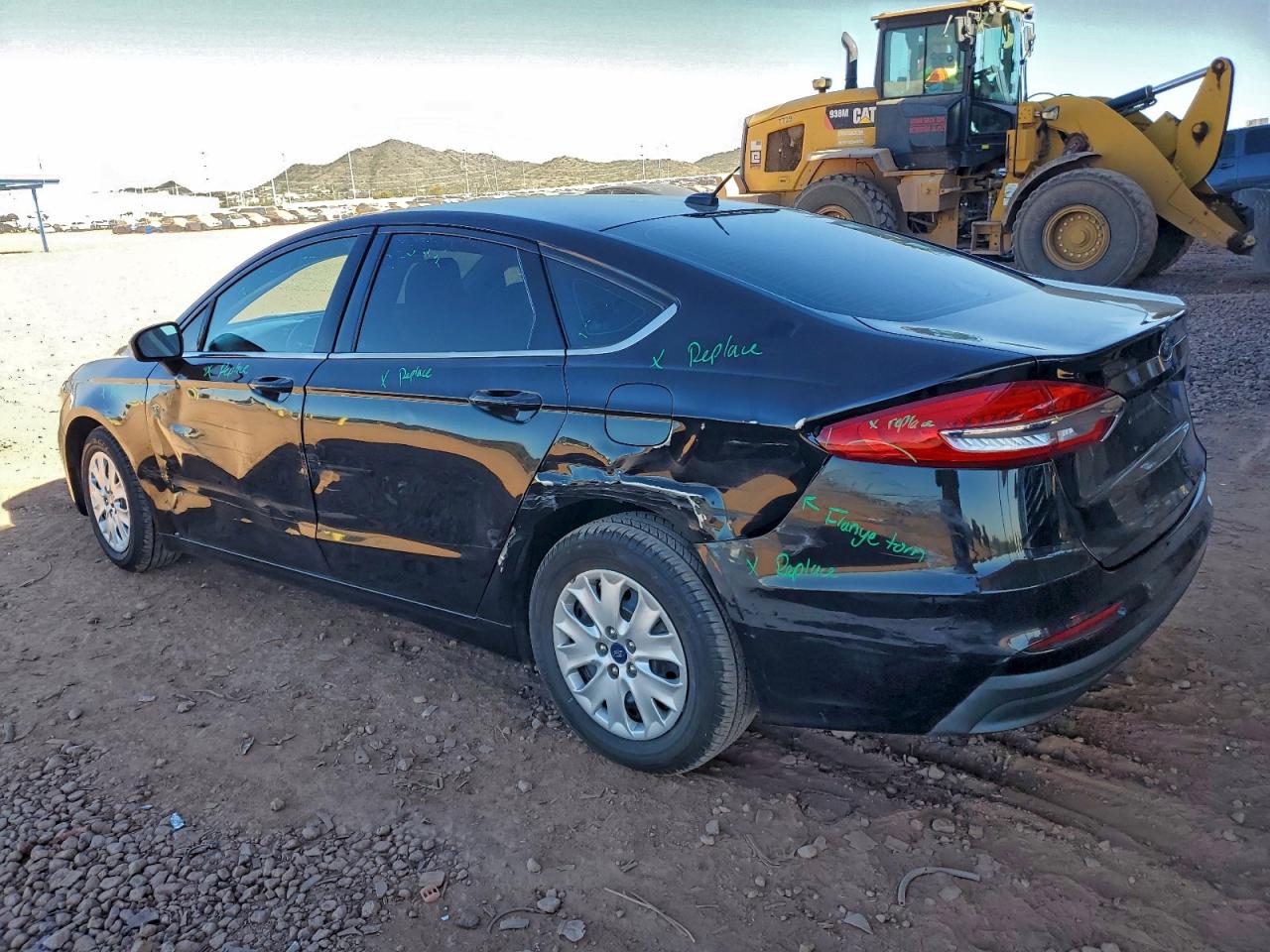 2019 FORD FUSION S photo 3