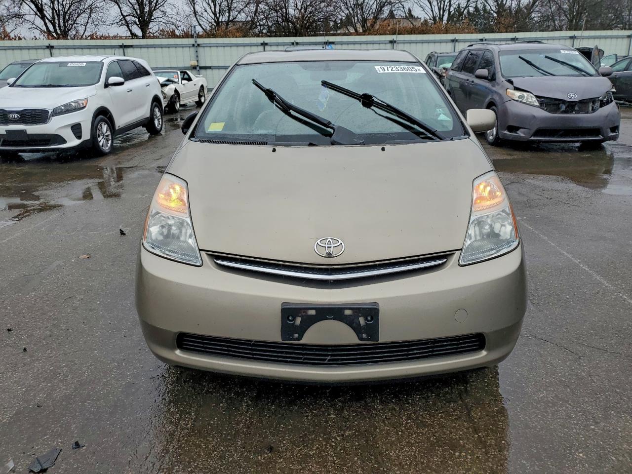 2009 TOYOTA PRIUS BASE photo 5