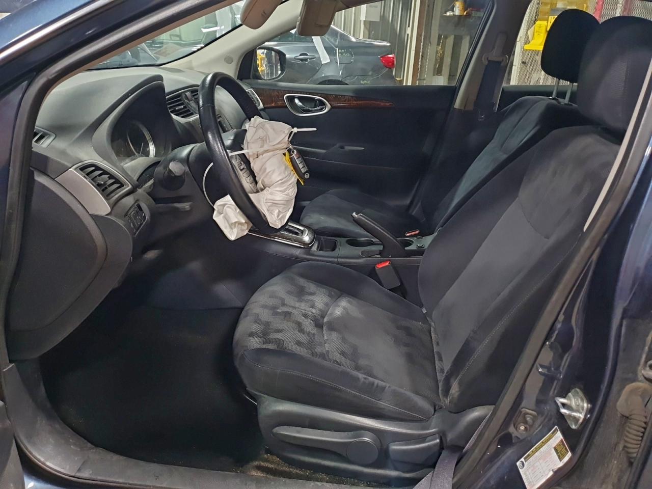 2013 NISSAN SENTRA S photo 13