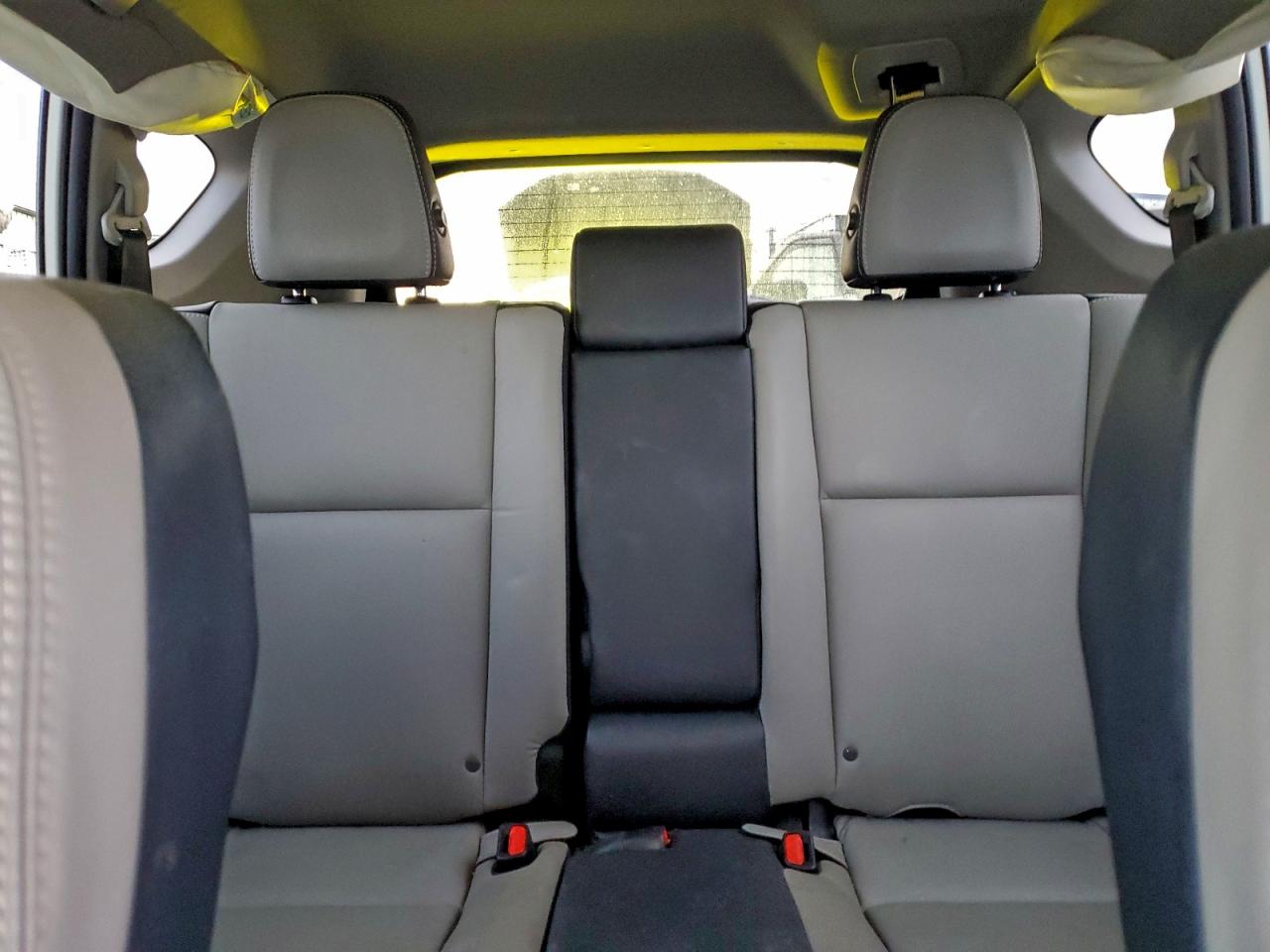 2017 TOYOTA RAV4 LIMITED photo 10