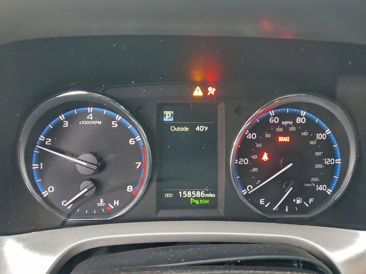 2017 TOYOTA RAV4 LIMITED photo 9