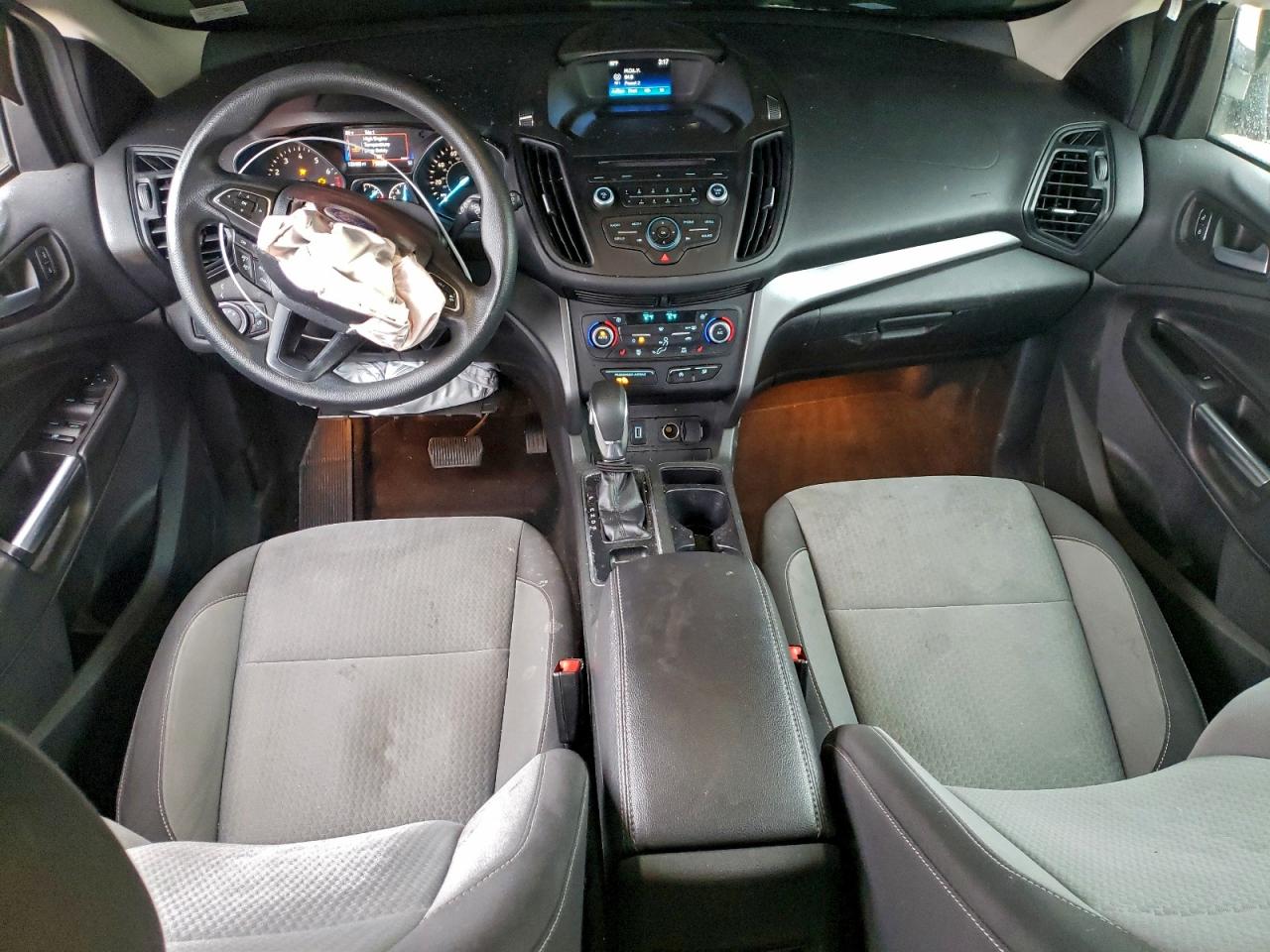 2018 FORD ESCAPE SE photo 8
