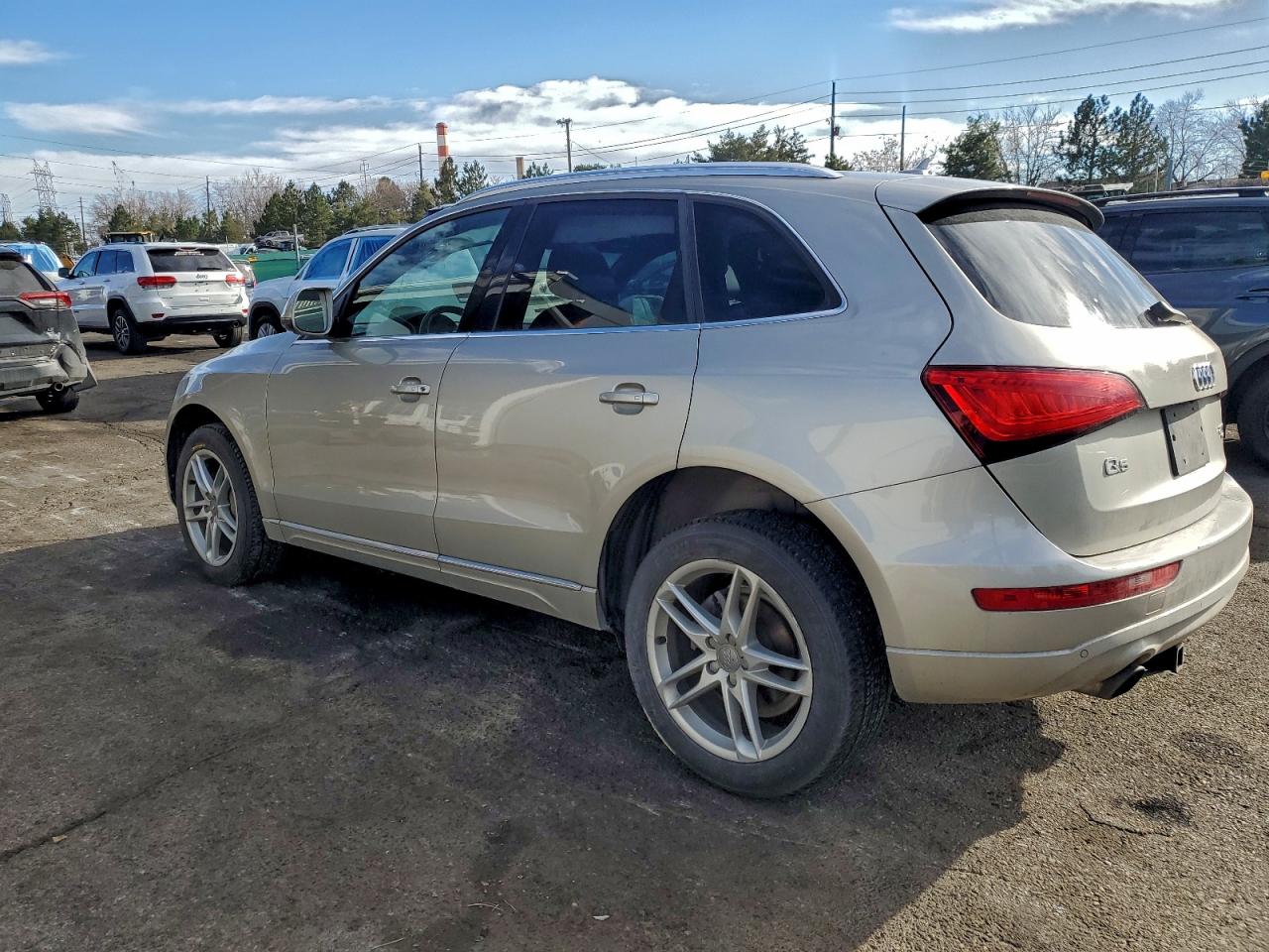 2013 AUDI Q5 PREMIUM PLUS photo 4