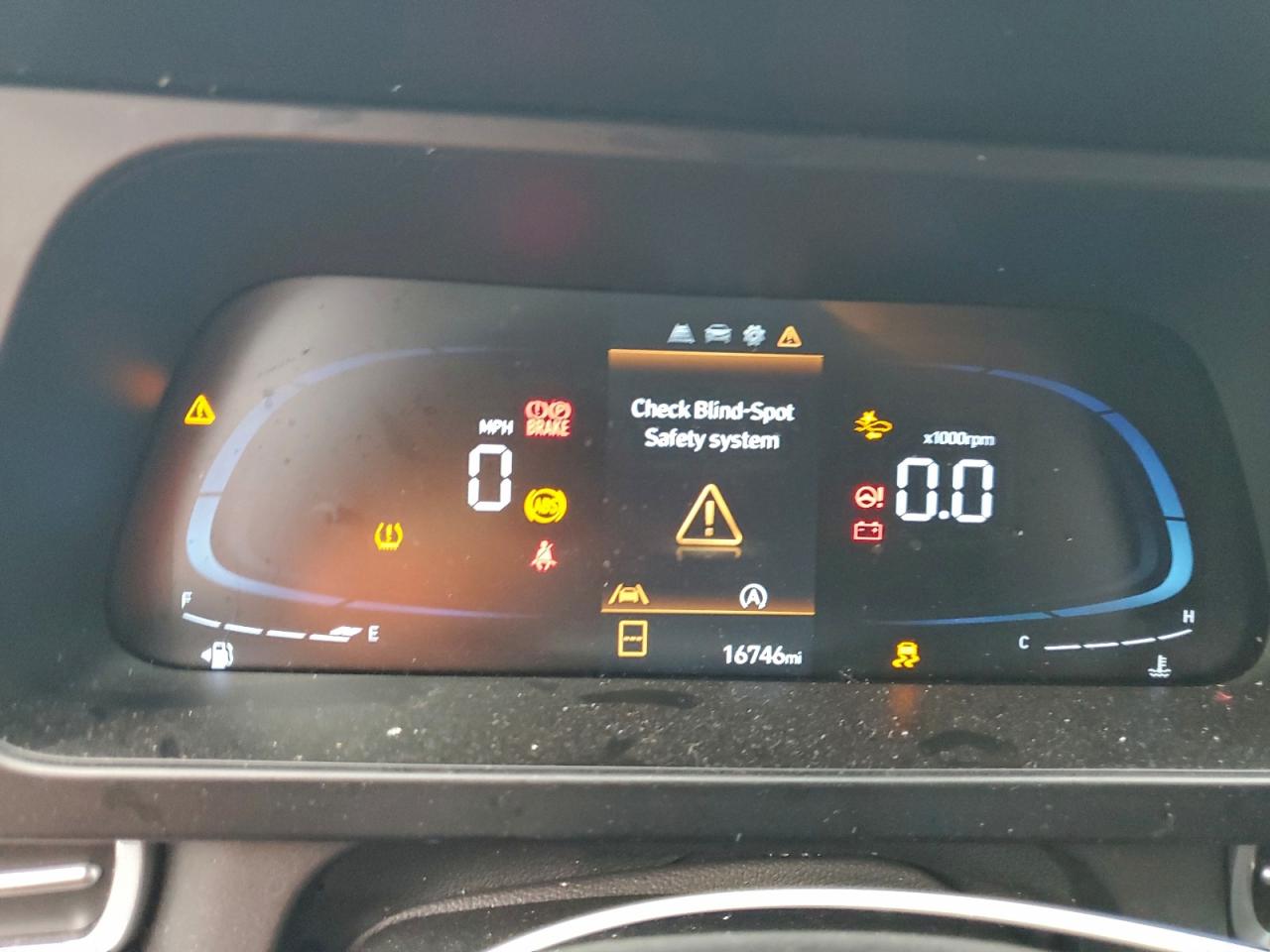2024 HYUNDAI ELANTRA SE photo 33
