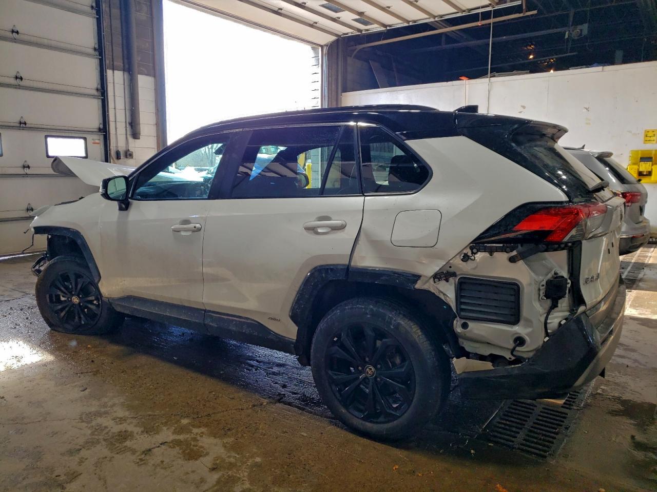 2024 TOYOTA RAV4 XSE photo 2