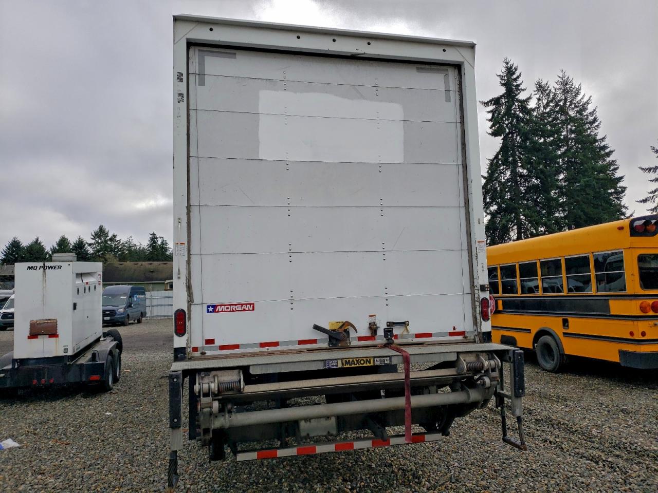 2020 HINO 268A BOX TRUCK photo 6