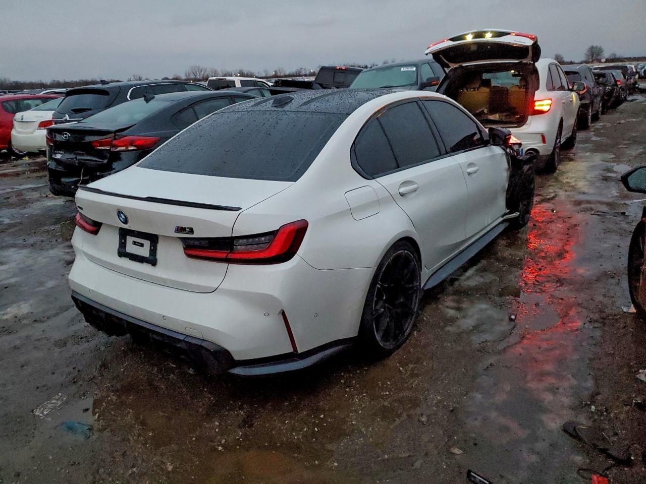 2023 BMW M3 COMPETITION photo 5