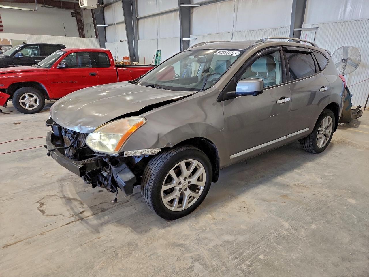 2013 NISSAN ROGUE