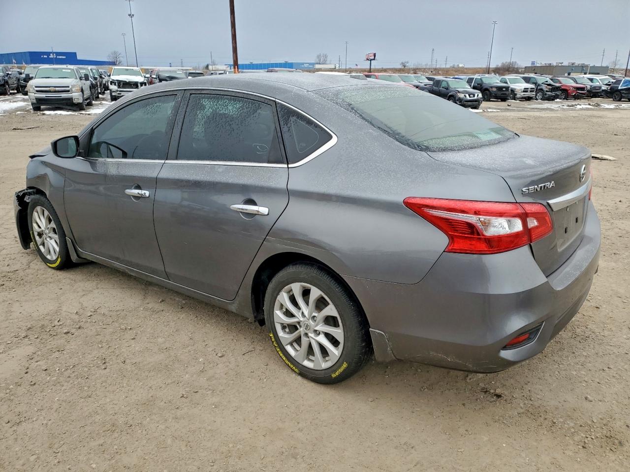 2019 NISSAN SENTRA S photo 3