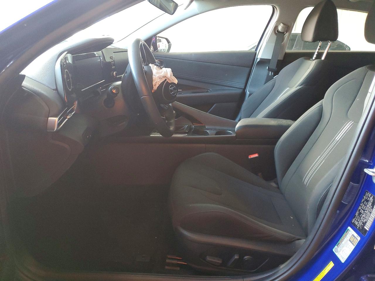 2021 HYUNDAI ELANTRA SEL photo 7