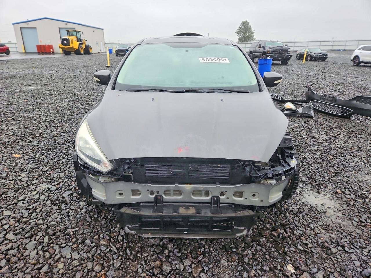 2015 FORD FOCUS SE photo 5
