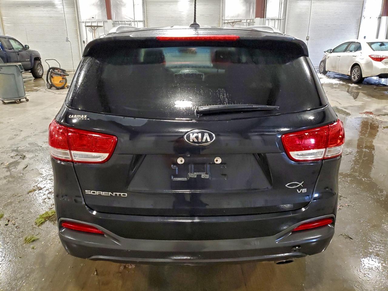 2017 KIA SORENTO LX photo 16