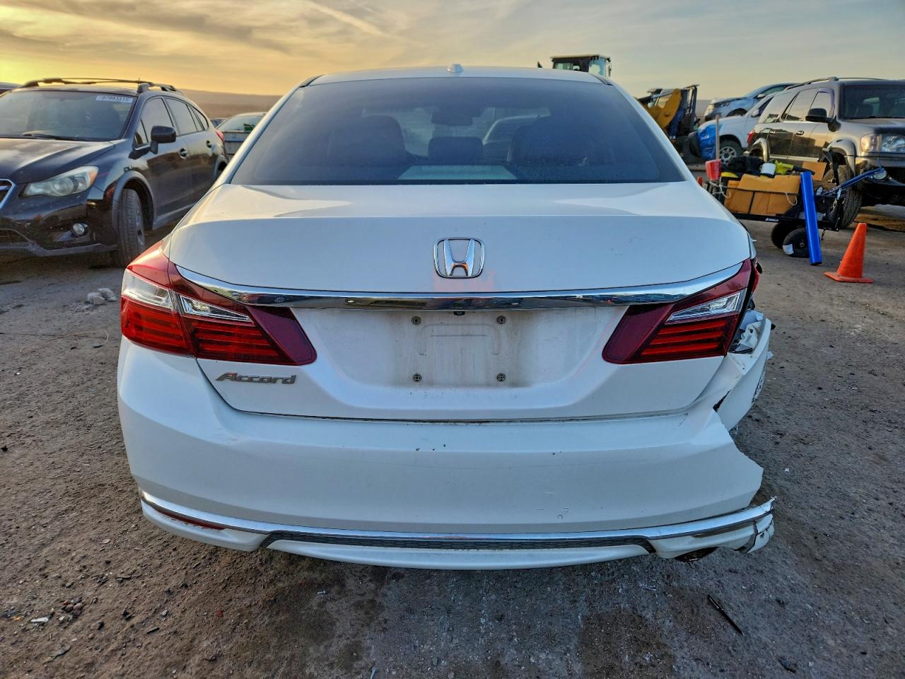 2017 HONDA ACCORD EXL photo 11