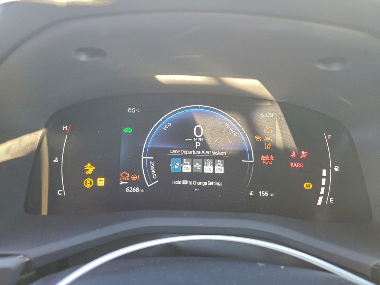 2025 TOYOTA CAMRY XSE photo 25