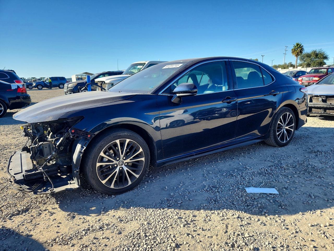 2020 TOYOTA CAMRY