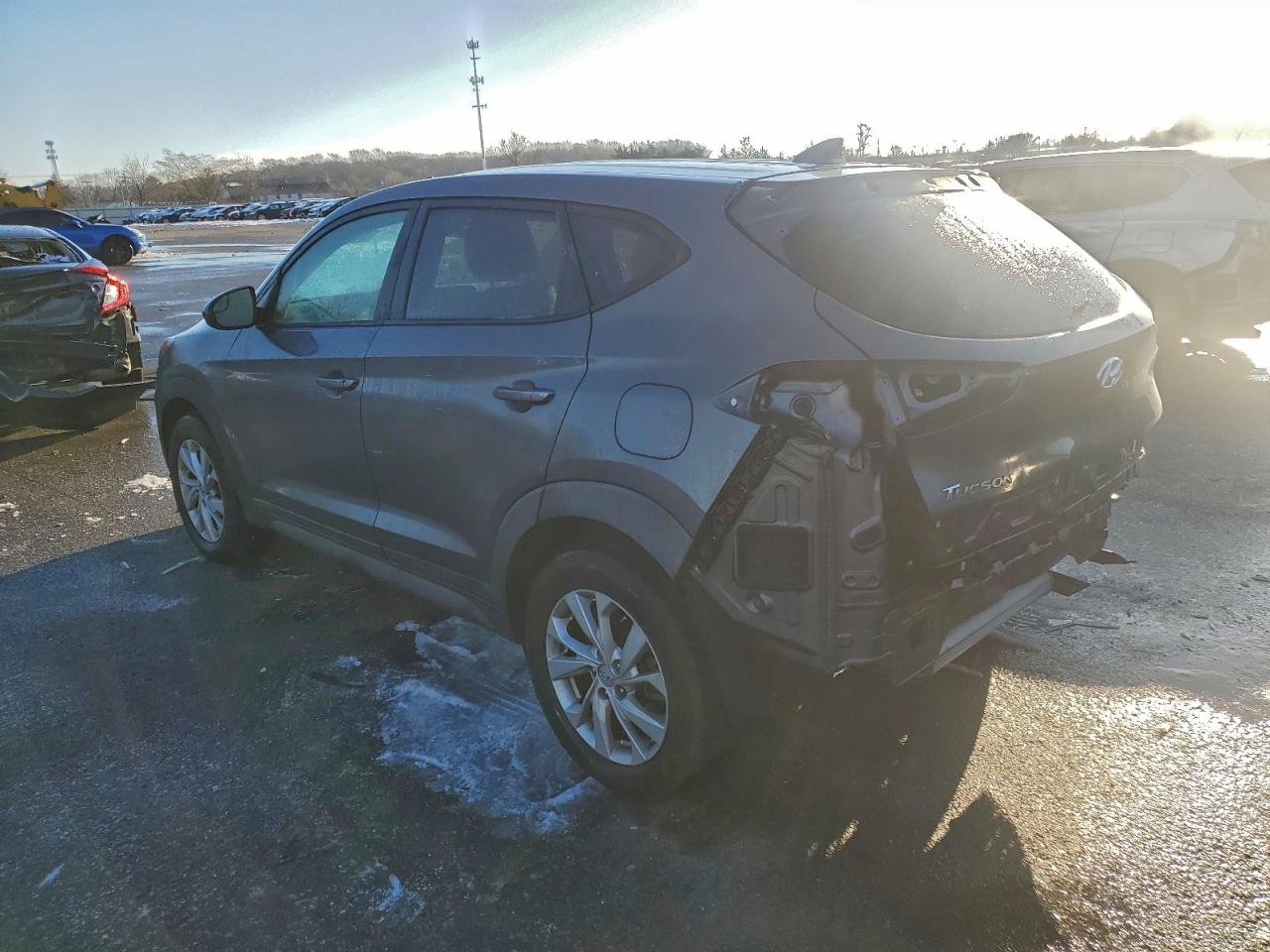 2019 HYUNDAI TUCSON SE photo 2