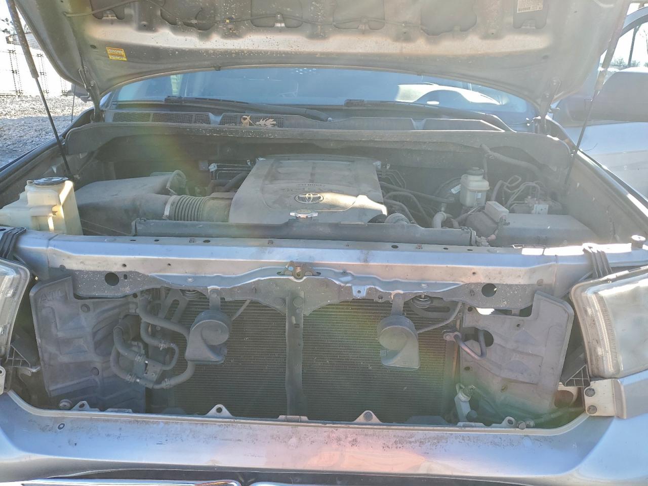 2010 TOYOTA TUNDRA DOUBLE CAB SR5 photo 31