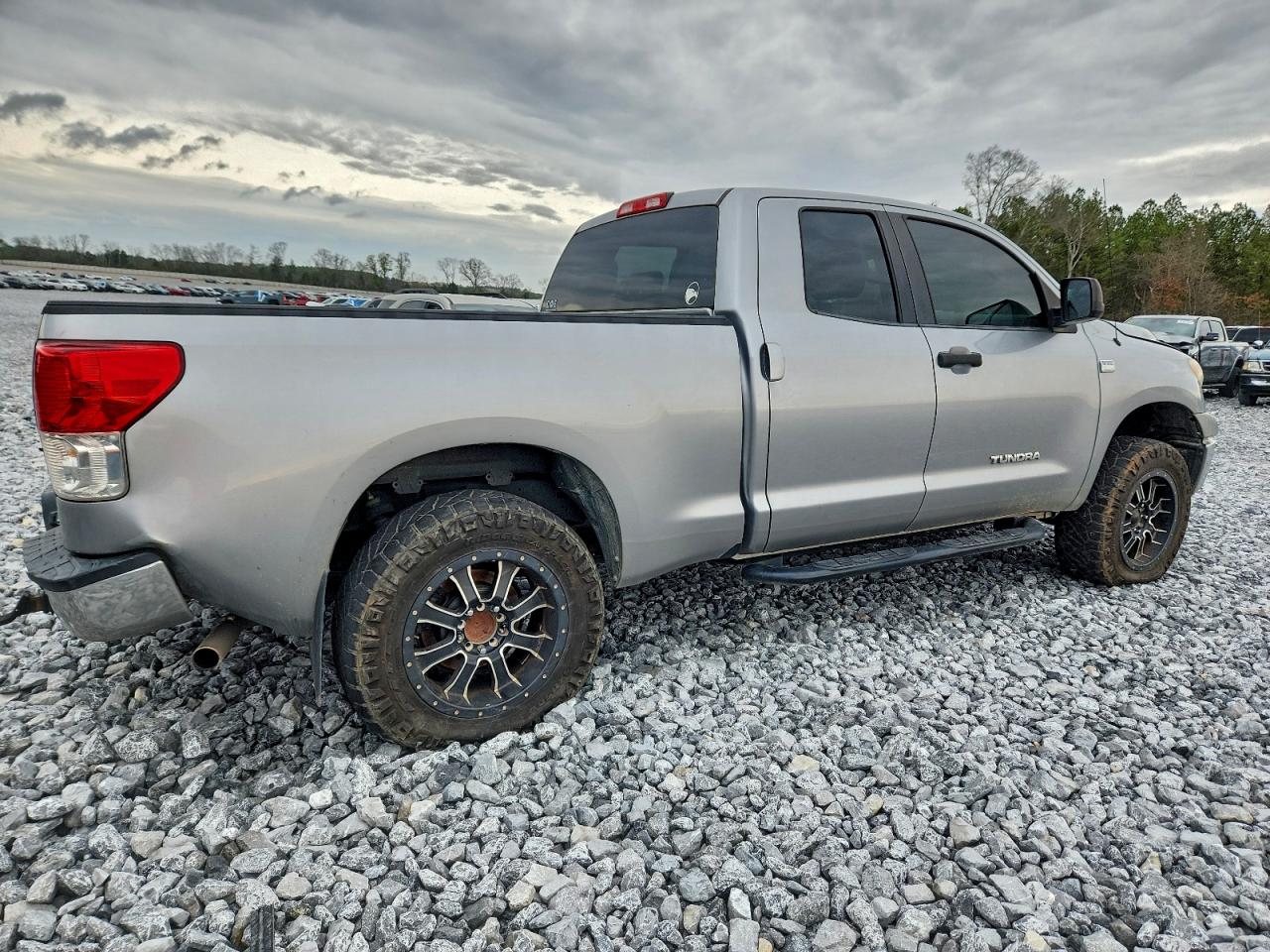 2010 TOYOTA TUNDRA DOUBLE CAB SR5 photo 7