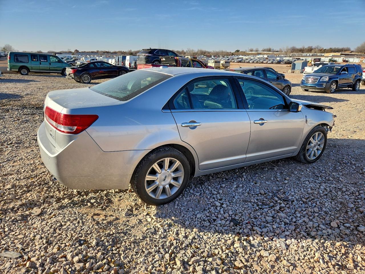 2011 LINCOLN MKZ photo 3