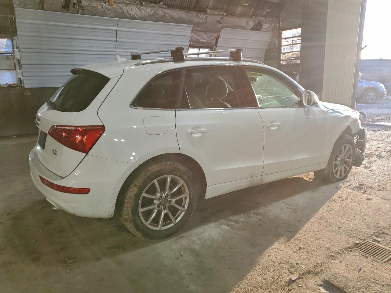 2012 AUDI Q5 PREMIUM PLUS photo 3